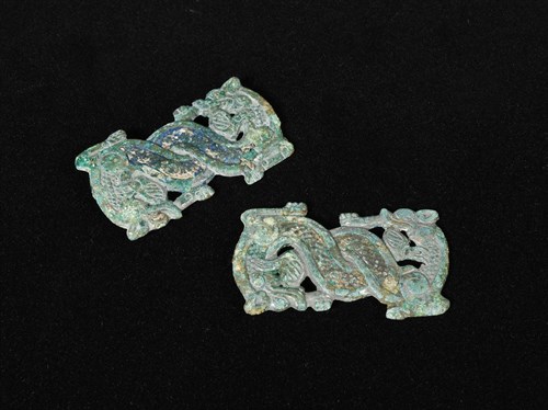 Lot 11 - A pair of bronze belt plaques, Northern China , circa 4th century B.C.