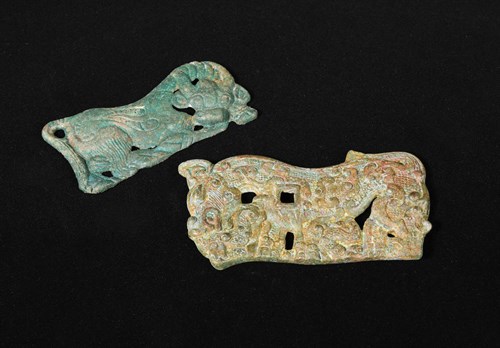 Lot 13 - Two inner or outer Mongolia bronze plaques, Warring States period and Han dynasty