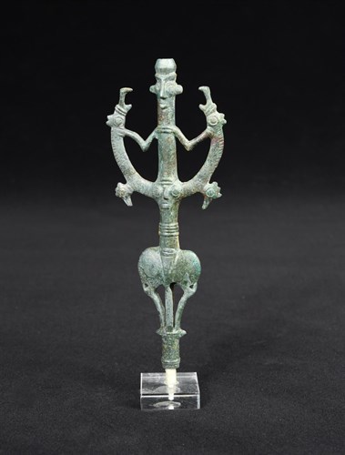 Lot 20 - A Luristan bronze finial, circa 8th/7th century BC