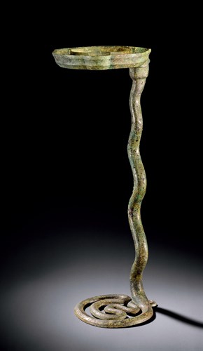 Lot 31 - A rare and important Archaic bronze snake lamp, Warring States period / early Western Han dynasty
