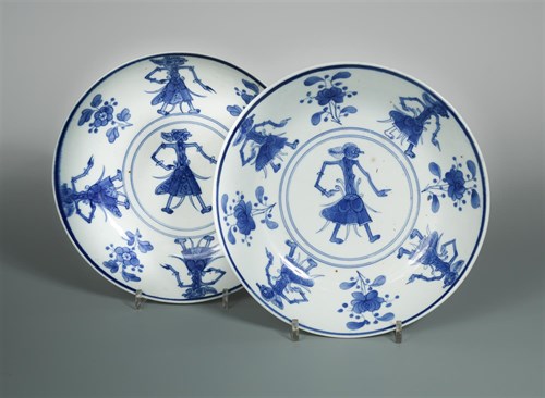 Lot 237 - A pair of 18th century plates for the Balinese market