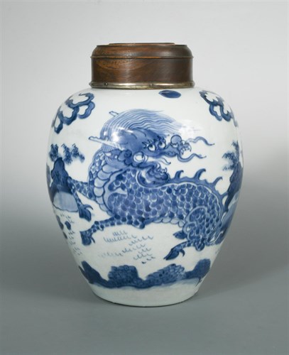 Lot 167 - A Kangxi jar with Qilin and wood cover