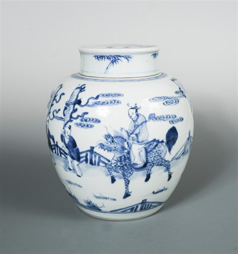 Lot 178 - A Kangxi jar with cover