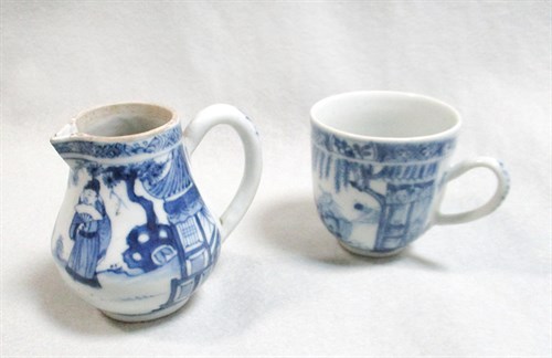 Lot 223 - A Kangxi baluster jug and a coffee cup
