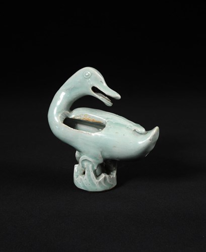 Lot 104 - A Ming Longquan celadon censer