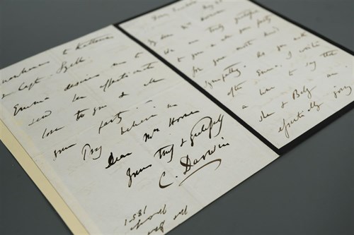 Lot 209 - DARWIN (Charles) autograph letter signed, 4pp.,...
