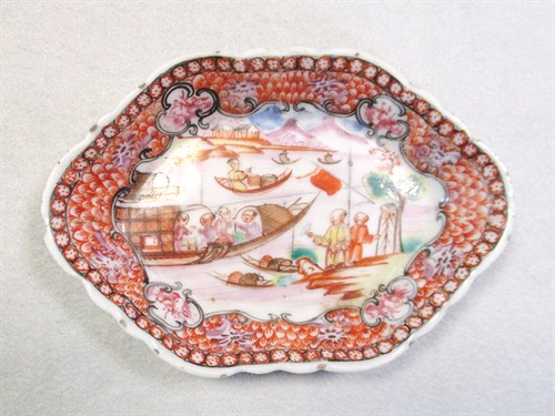 Lot 32 - A collection of Chinese famille rose porcelain Manchu Courtiers tea wares, Qianlong, circa 1780
