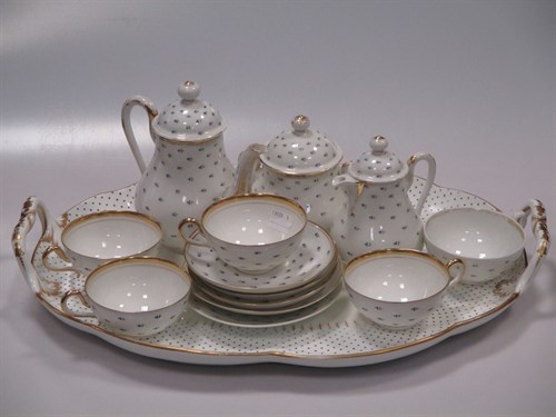 Lot 158 - A French early 20th century porcelain teaset