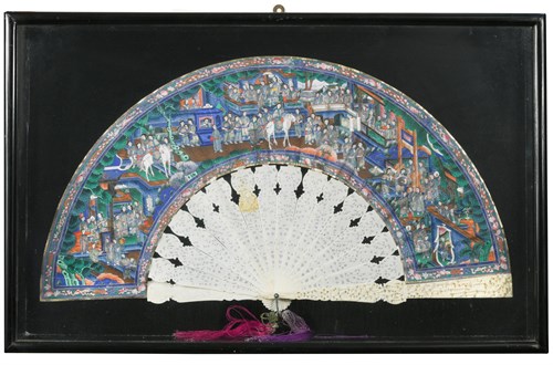 Lot 107 - A Chinese export carved and pierced 'Thousand Faces' fan, Canton, Qing Dynasty, circa 1850-60