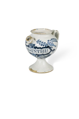 Lot 39 - An early 18th century English Delft blue and white wet drug jar, probably Lambeth