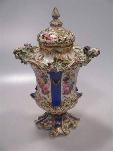 Lot 106 - A Staffordshire porcelain vase & cover