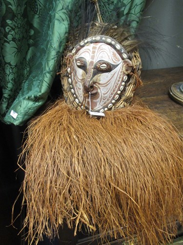 Lot 202 - A Papau New Guinea tribal mask