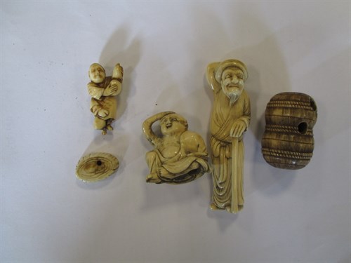 Lot 240 - A collection of 4  netsuke , Meiji period and later
