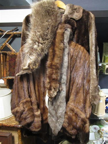Lot 169 - A mid-20th century lady's brown fur jacket, a...