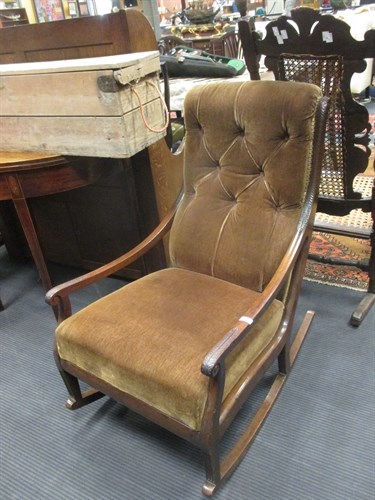 Lot 397 - A Regency mahogany arm chair with rope twist...
