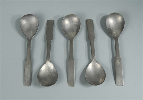 Lot 385 - A set of five pewter spoons