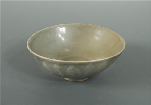 Lot 13 - A celadon 'Lotus Petal' bowl, Song dynasty