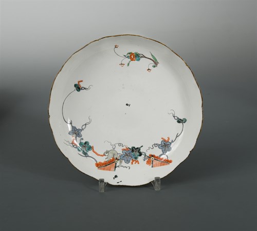 Lot 28 - A Chantilly Kakiemon style porcelain shaped circular dish, circa 1735-40