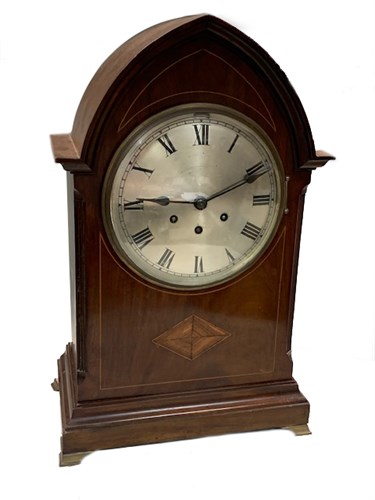 Lot 30 - An Edwardian mahogany bracket clock, with...