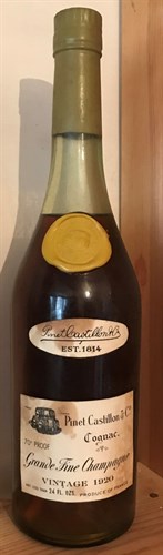 Lot 267 - Cognac Pinet Castillon & Co Grand Fine...