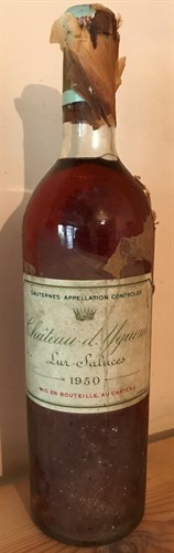 Lot 278 - Chateau D' Yquem, Sauternes Premier Cru...