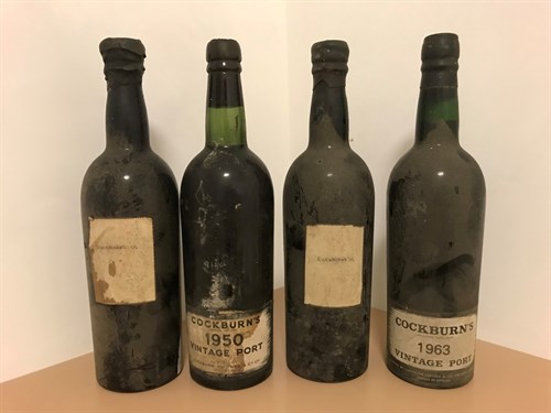 Lot 284 - Cockburn's vintage port 1950, 1 btl; 1955...