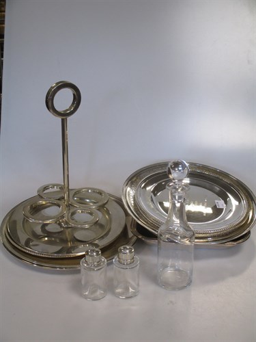 Lot 363 - A collection of Italian made metalware, mostly...