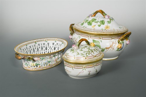Lot 60 - Items of Royal Copenhagen Flora Danica porcelain