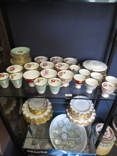 Lot 89 - A Royal Crown Derby 'Lombardy' pattern dinner...