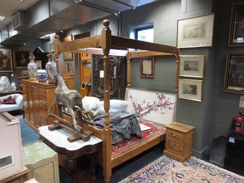 Lot 646 - A pine double tester bedstead 230 h x 206 l x...
