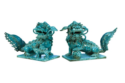 Lot 85 - A pair of large Chinese Foo Dogs