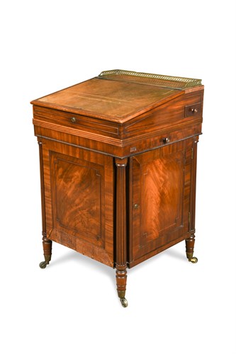 Lot 573 - A Regency mahogany Davenport desk