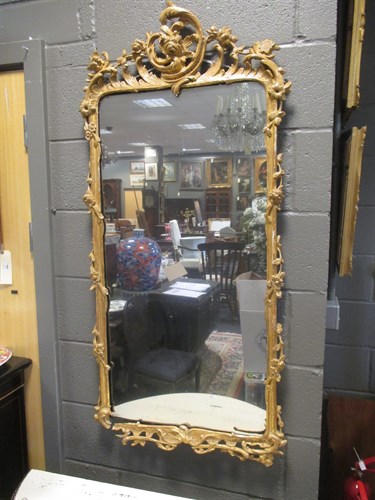 Lot 455 - A 20th Century Rococo style giltwood...