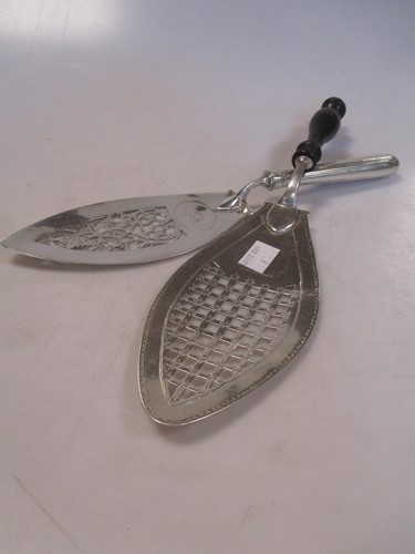 Lot 113 - Two 18th century silver serving blades
