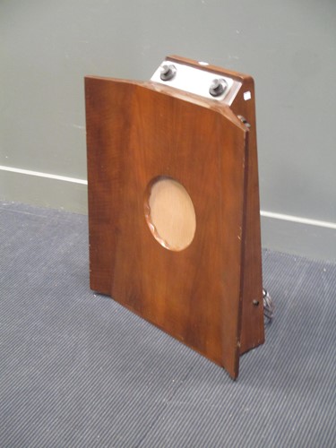 Lot 368 - A vintage murphy 146 radiogram in a wooden case