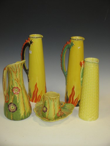 Lot 44 - Various early 20th century pottery yellow...