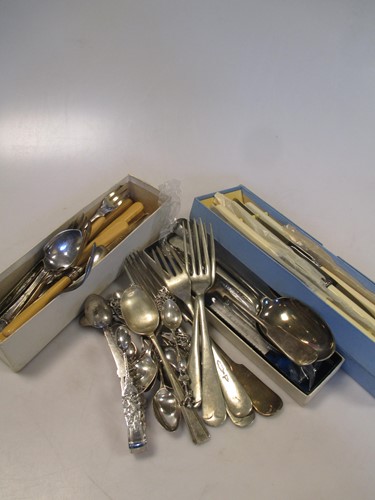 Lot 115 - Mixed silver teaspoons and souvenir spoons,...