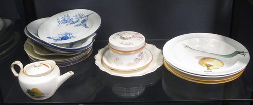 Lot 42 - A pair of Wedgwood plates painted by Emile...