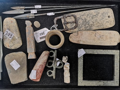 Lot 283 - A group of assorted Chinese and other bronze arrowheads & miscellanea