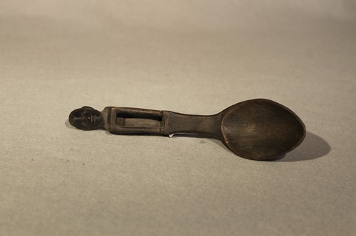 Lot 150 - A group of eleven Indonesian and other tribal...