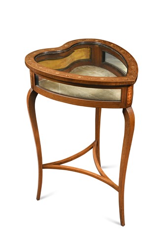 Lot 995 - An Edwardian mahogany and inlay heart-shaped bijouterie table