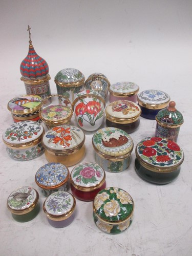 Lot 184 - A group of modern enamel boxes made by Crummles