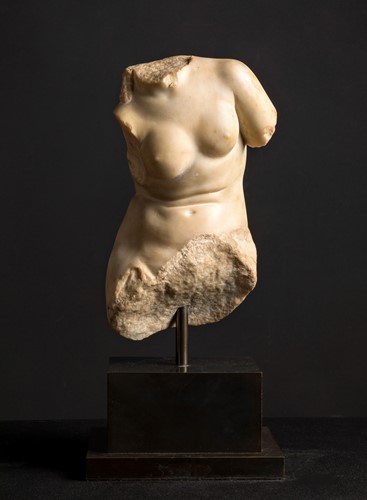 Lot 232 - A Roman marble torso of Aphrodite, 1st century B.C. - 1st century A.D.