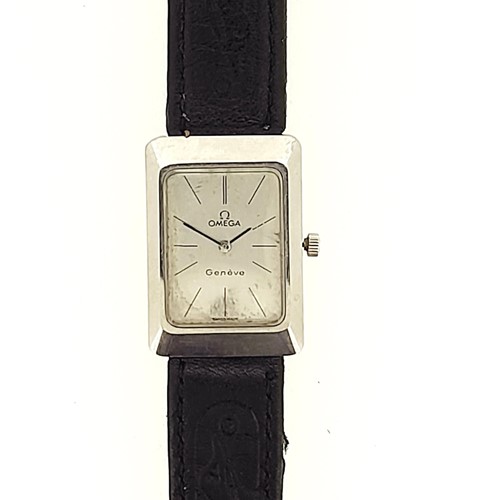 Lot 247 - Omega - A gentleman's steel wristwatch