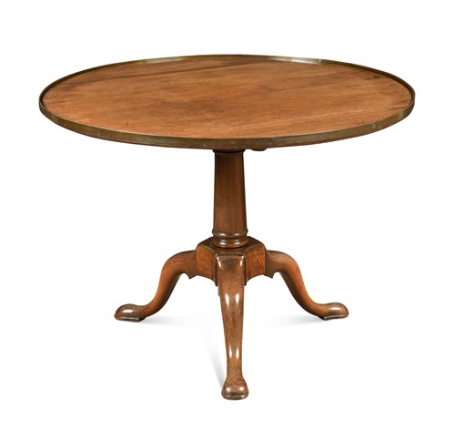 Lot 278 - A George III mahogany circular tilt top supper table