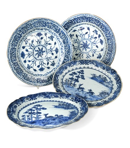 Lot 213 - A pair of Chinese export blue and white porcelain dishes, Qianlong period (1736-1795)