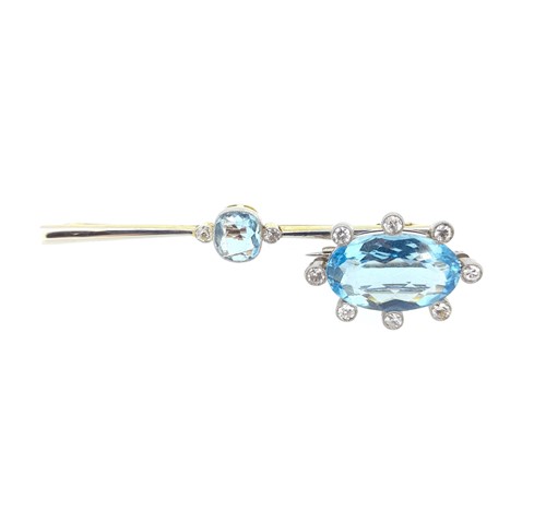 Lot 108 - Two aquamarine and diamond set brooches