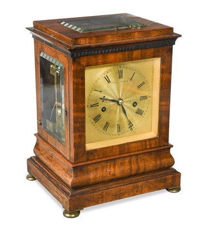 Lot 295 - A rosewood repeating mantel clock, second quarter 19th century