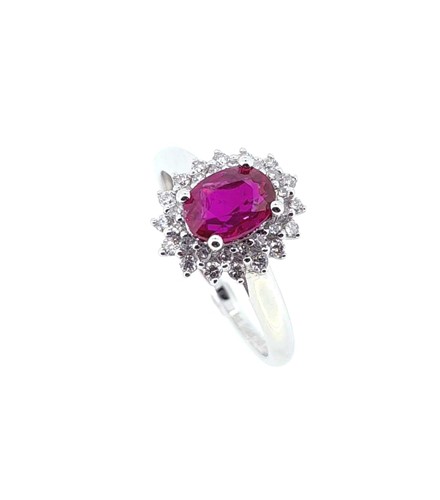 Lot 146 - An 18ct gold ruby and diamond cluster ring