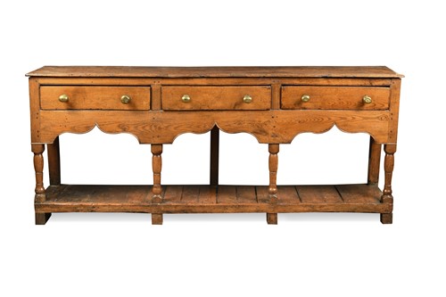 Lot 159 - An elm dresser base, 18th century